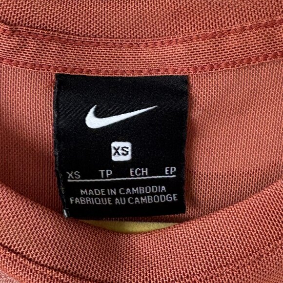 Nike Pro Fit Tank Tops - Set of 2 - NWOT - Picture 7 of 8